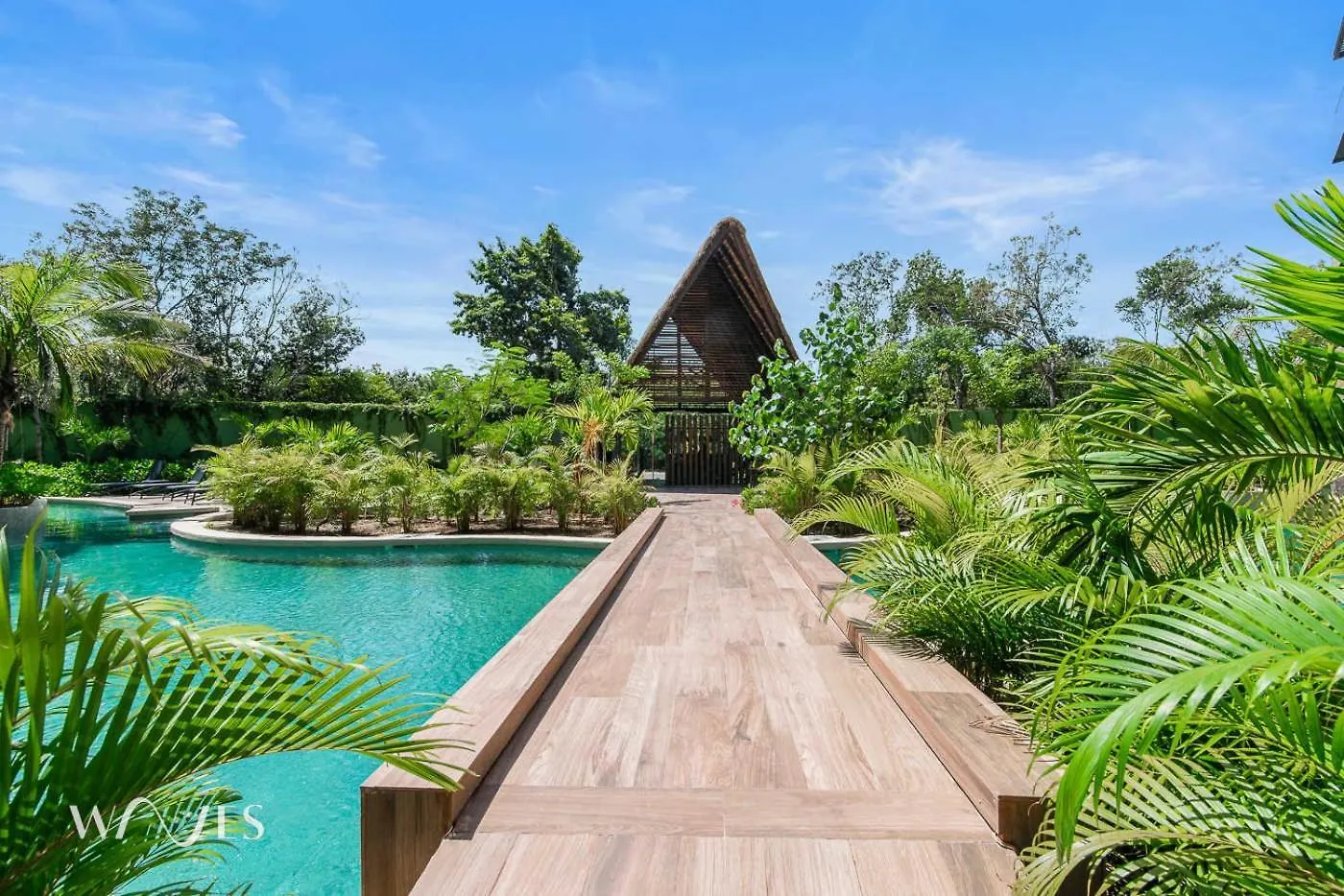 Modern 1 Bedroom Apartment With Luxury Amenities At Paramar Black By Waves Tulum